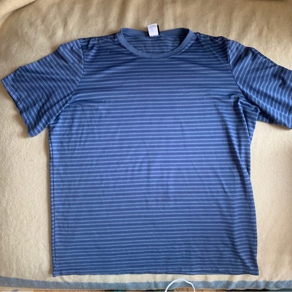 Patagonia Capilene tee, xl - Picture 1 of 4
